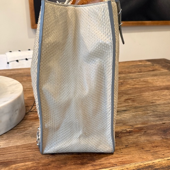 Balenciaga Papier A4 Python Neutral Cream Tote Bag - Picture 10 of 17